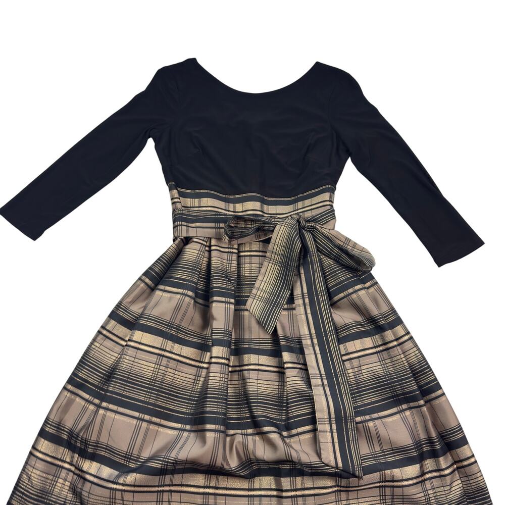 Jessica Howard Formal Cocktail Metallic Gold/Black Plaid Dress Women's Size 4P
